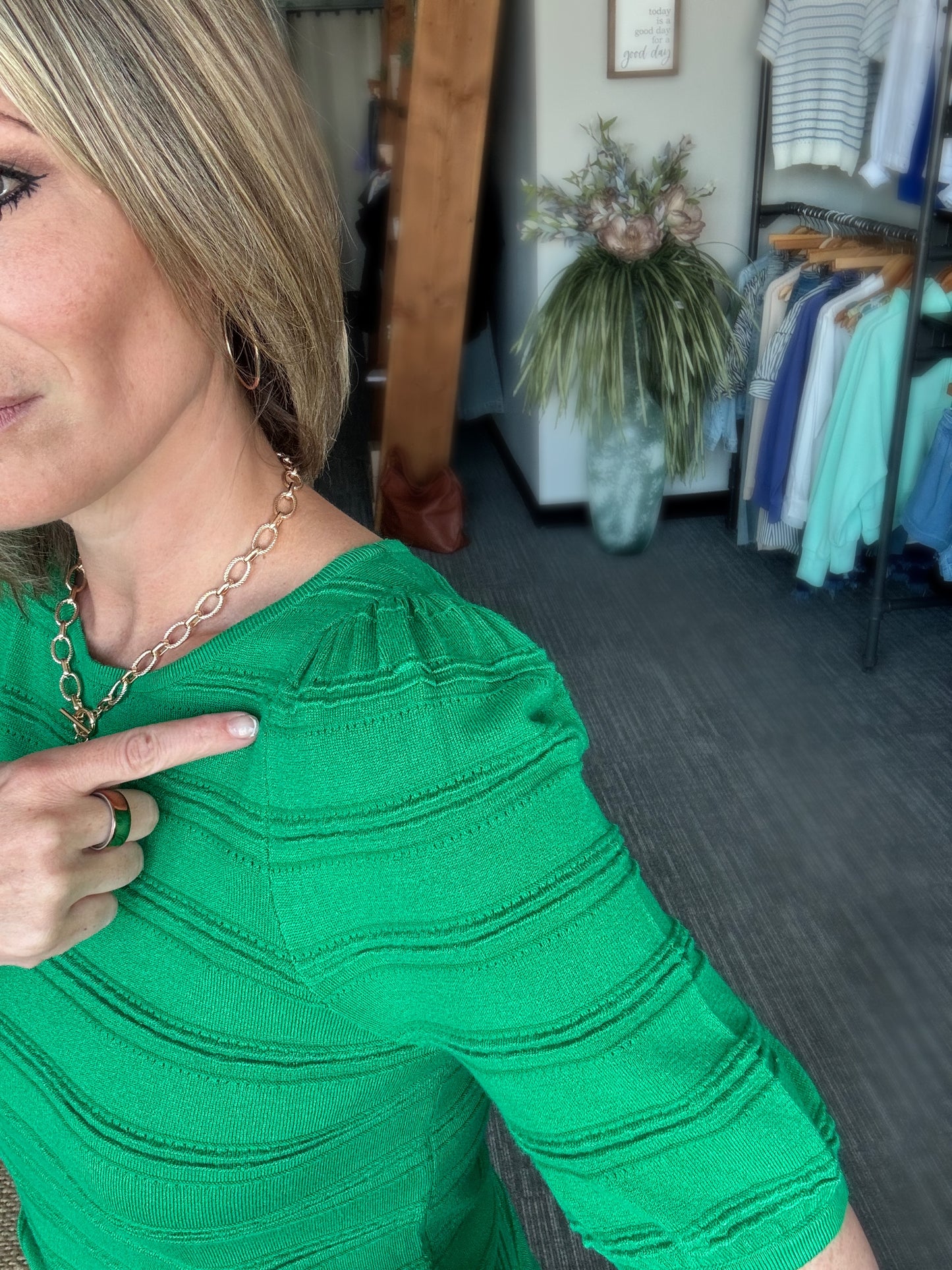 Kelly Green Short Sleeve Sweater