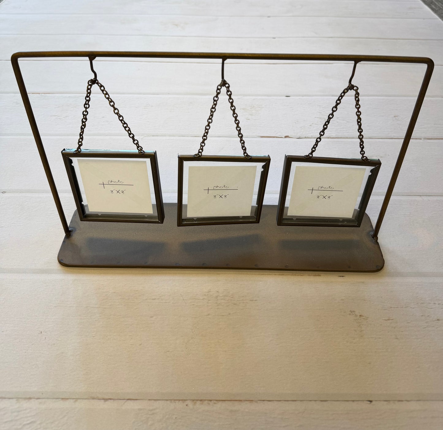 Metal Hanging Frame Set