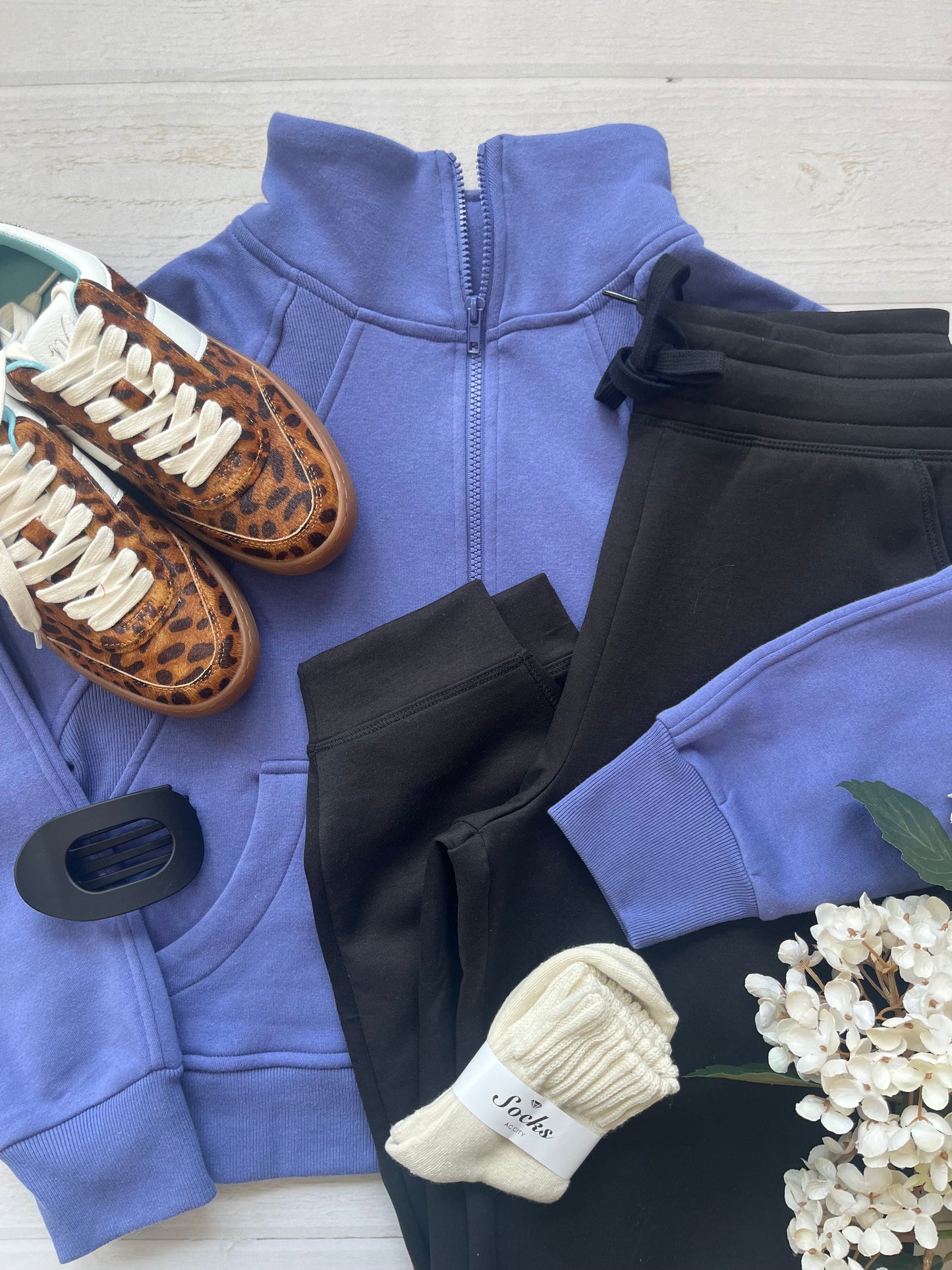 Fleece Half Zip Kangaroo sweatshirt