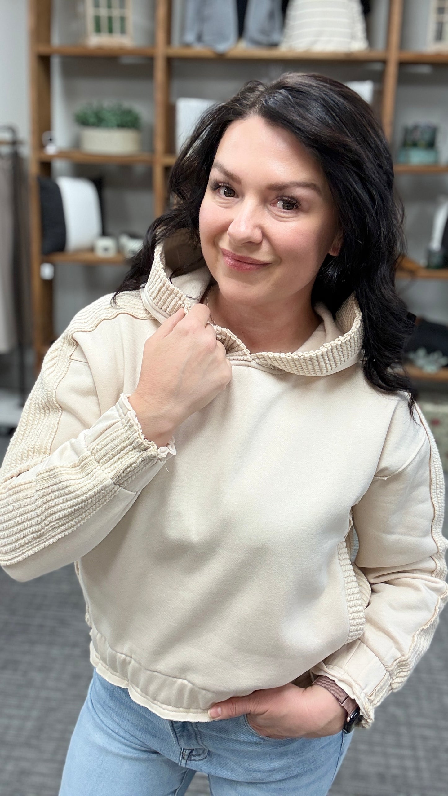 Vintage White Hooded Sweatshirt